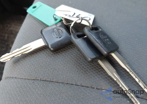 2015 Nissan Nv200 S/Sv from USA, damaged, VIN 3N6CM0KN4FK705019